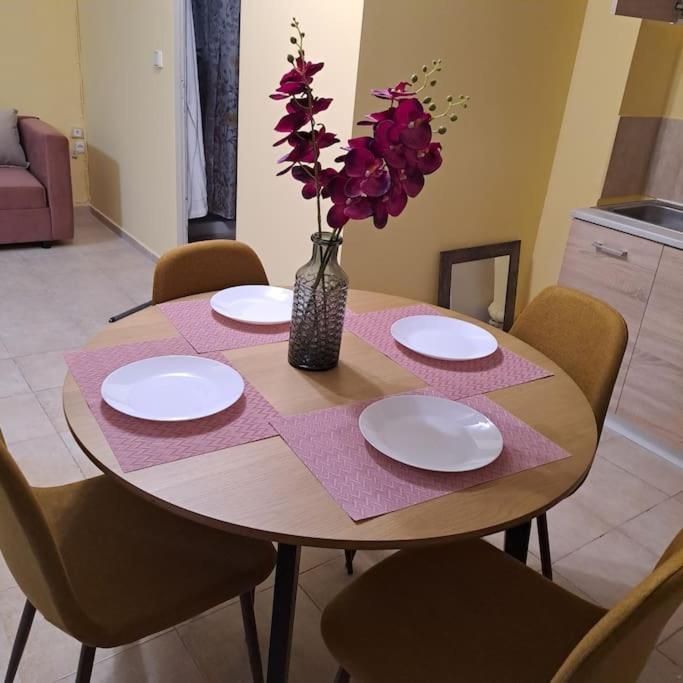 Zenia Home 1 Στην Καρδιά Της Πάτρας Экстерьер фото