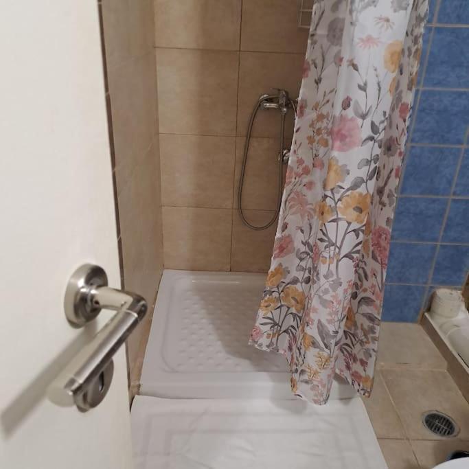 Zenia Home 1 Στην Καρδιά Της Πάτρας Экстерьер фото