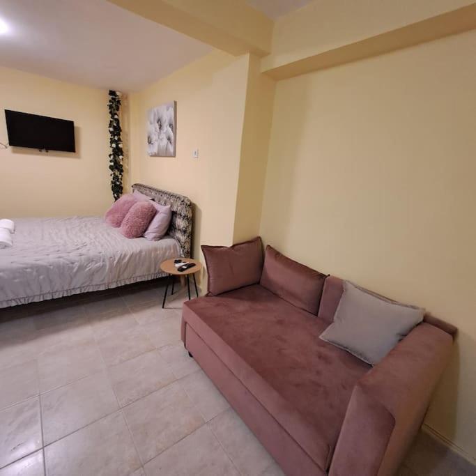 Zenia Home 1 Στην Καρδιά Της Πάτρας Экстерьер фото